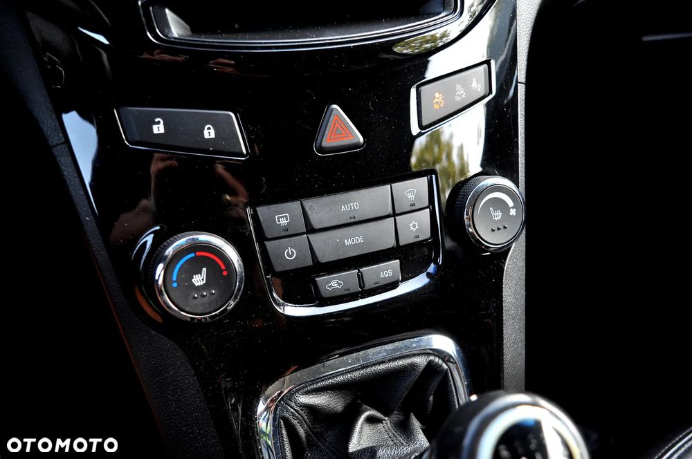 Chevrolet Orlando - 20