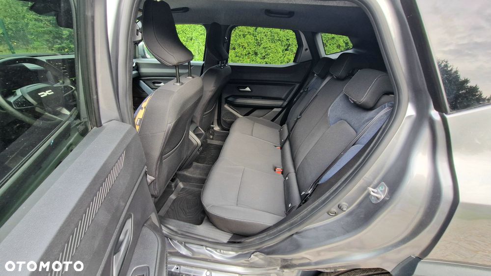 Dacia Duster 1.6 Full Hybrid 140 Journey MMT - 12