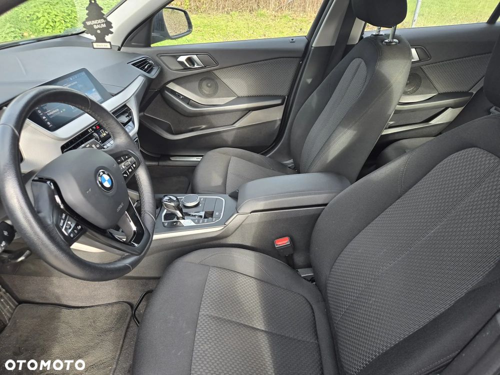 BMW Seria 1 118i Advantage - 11