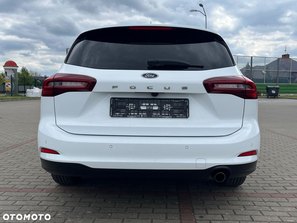 Ford Focus 1.5 EcoBlue Start-Stopp-System TITANIUM X - 6