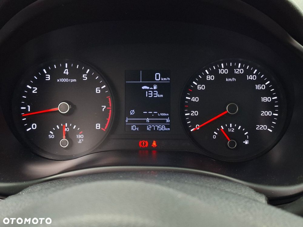 Kia Stonic 1.4 L - 25
