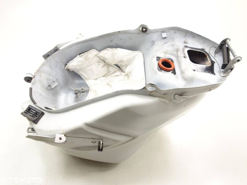 Ducati Supersport 937 17- Bak Zbiornik Paliwa - 8