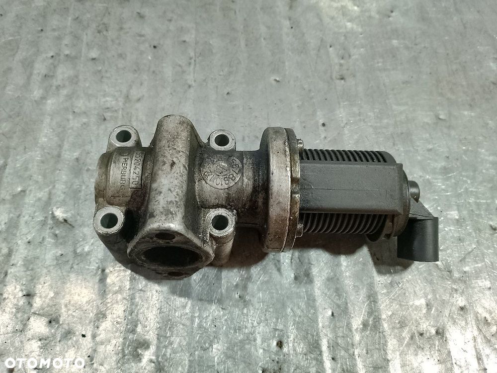 ZAWÓR EGR OPEL VECTRA C 55204250  5.00240.05 1.9 CDTI - 1