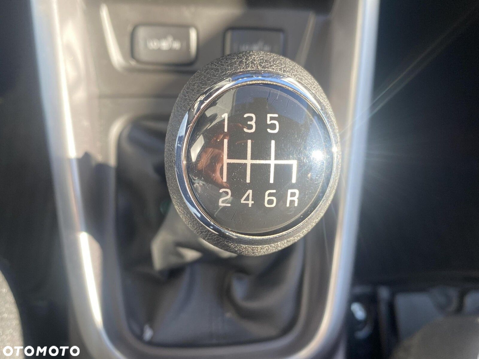 Suzuki Vitara - 22