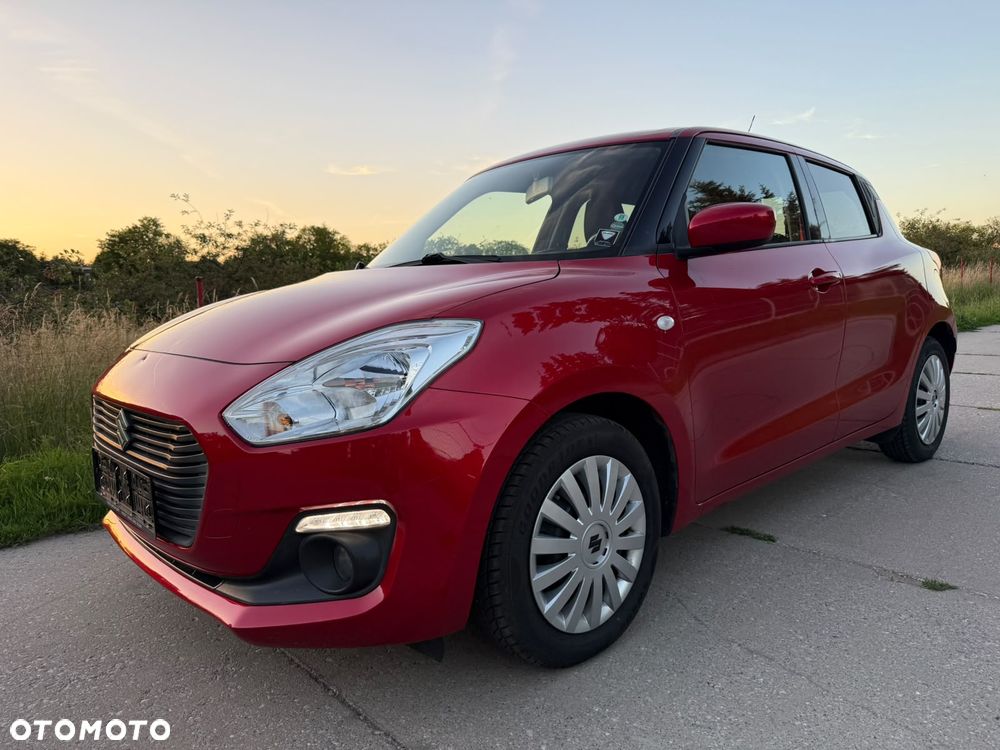 Suzuki Swift - 1
