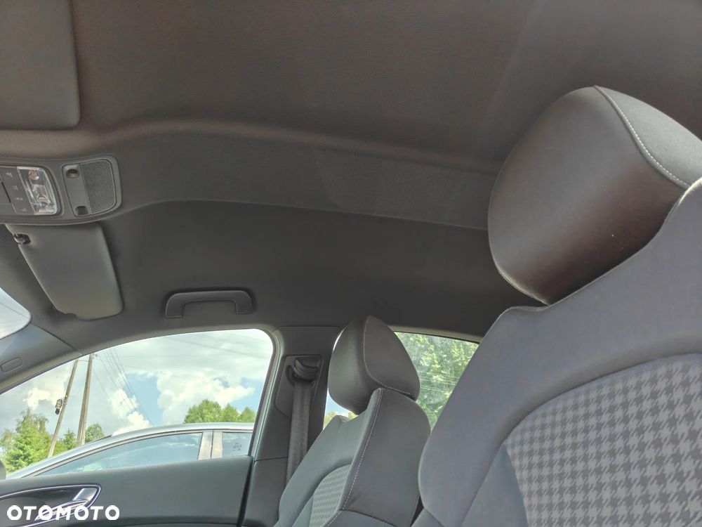 Audi A1 Sportback 1.4 TFSI cylinder on demand S tronic S line edition - 18