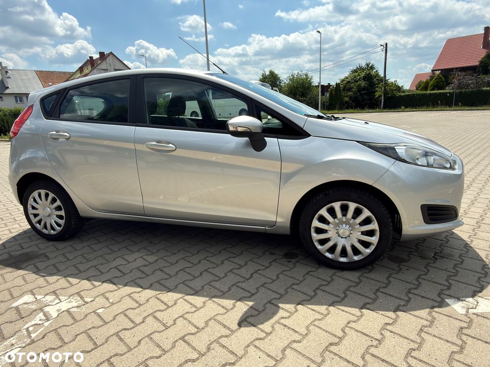 Ford Fiesta 1.25 Champions Edition - 13