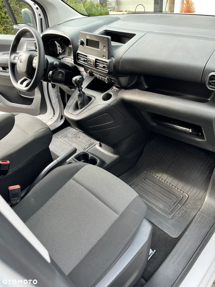 Toyota ProAce Kombi D-4D Medium 2,6t - 18