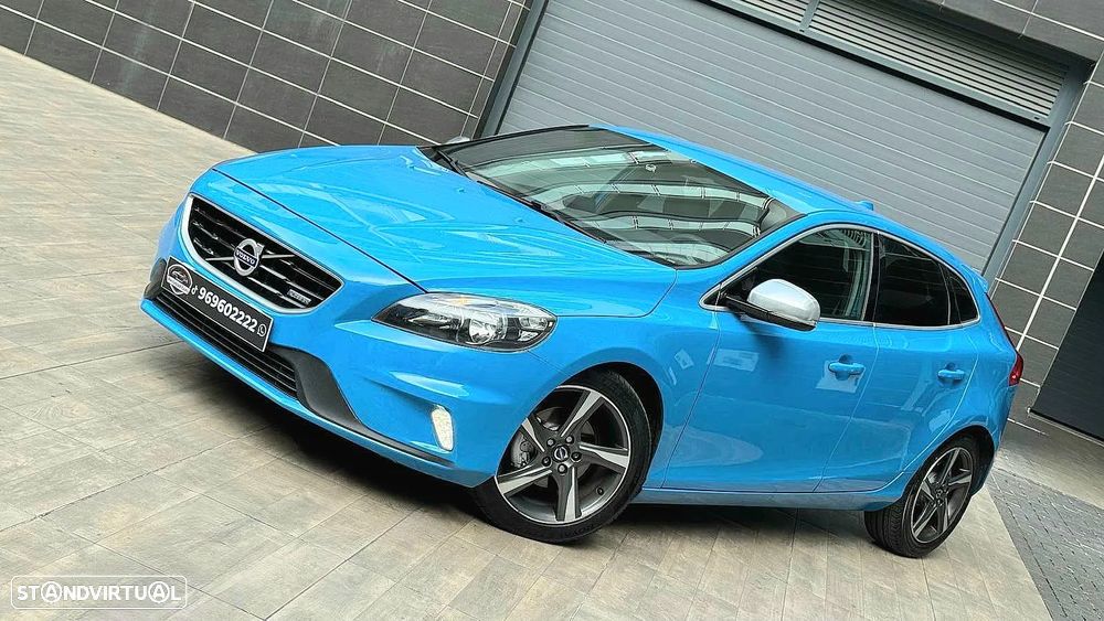 Volvo V40 D2 R Design - 22