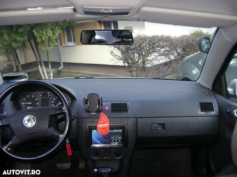 Skoda Fabia Sedan 1.4 Comfort Aut. - 10