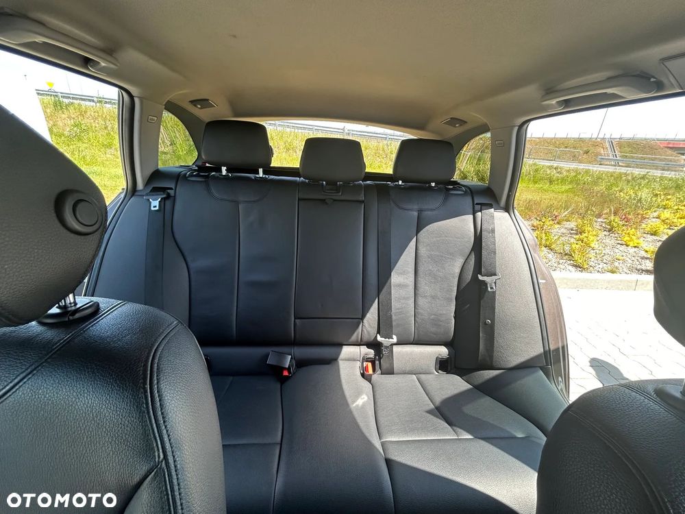 BMW Seria 3 320d Efficient Dynamics Edition - 9