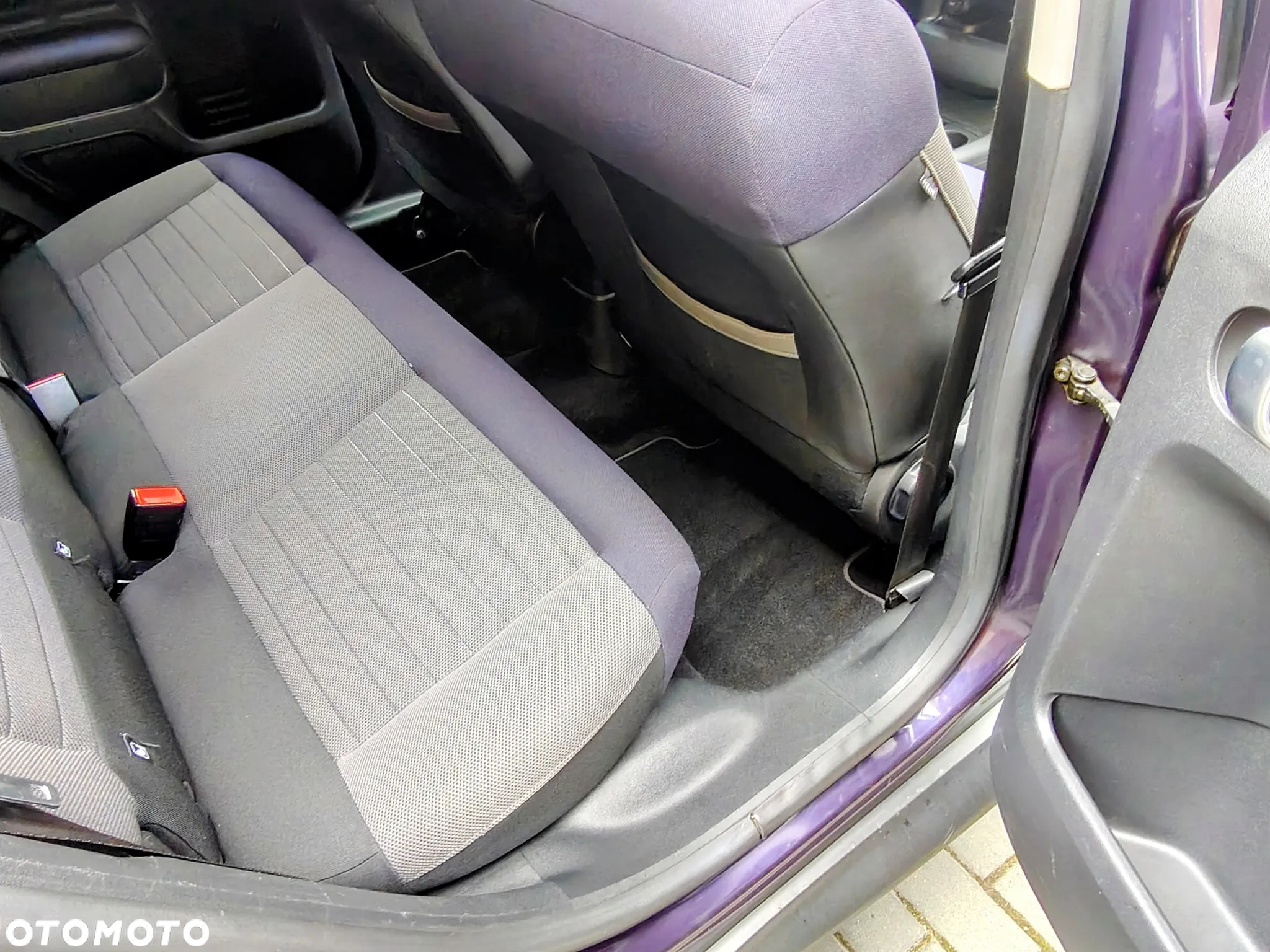 Citroën C4 Cactus BlueHDi 100 Stop&Start Business Class - 22