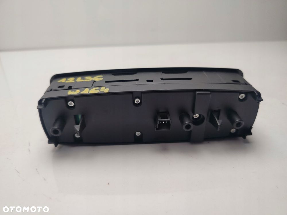 mercedes w164 05r- panel sterowania szyb - 4