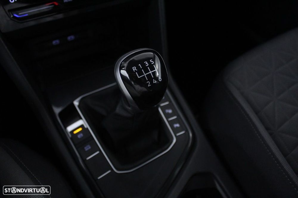 VW Tiguan 2.0 TDI Life - 32