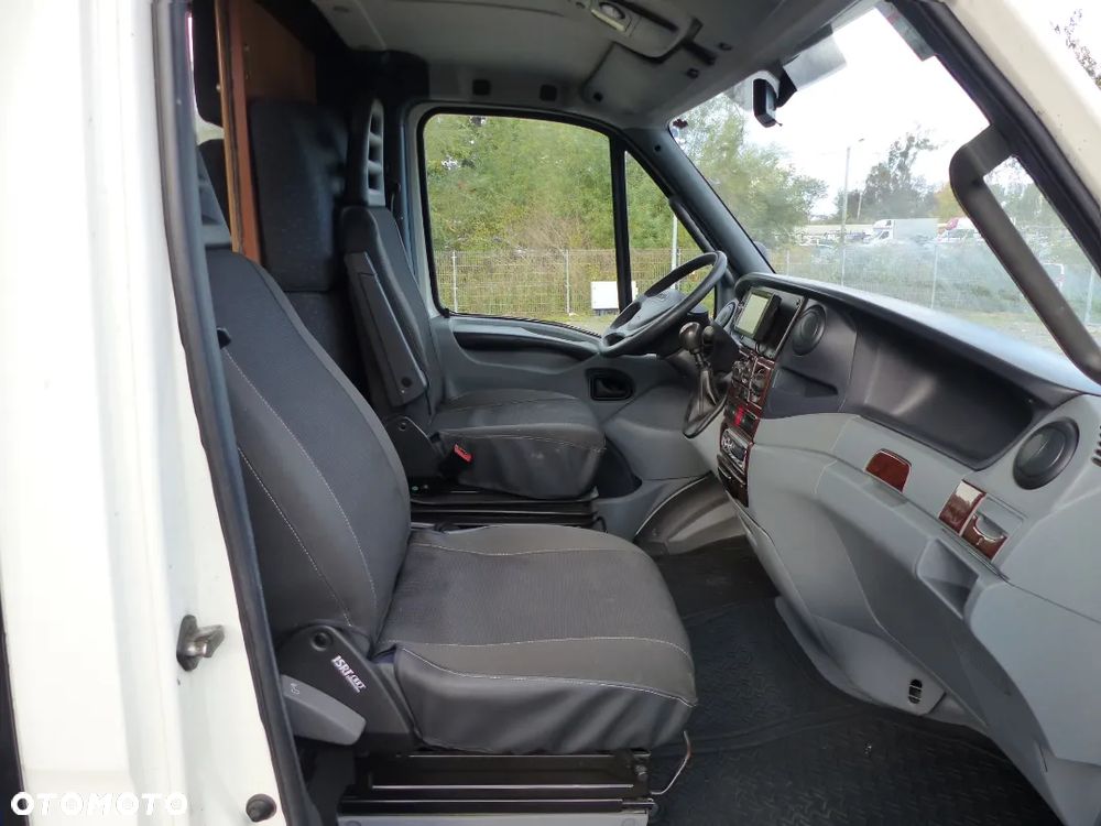 Iveco DAILY - 10