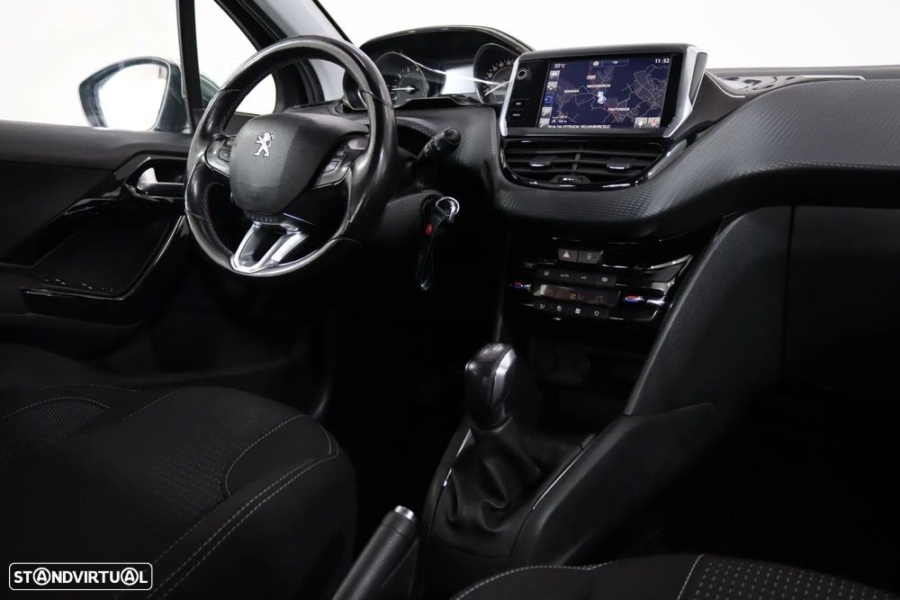 Peugeot 208 1.2 VTi Active - 6