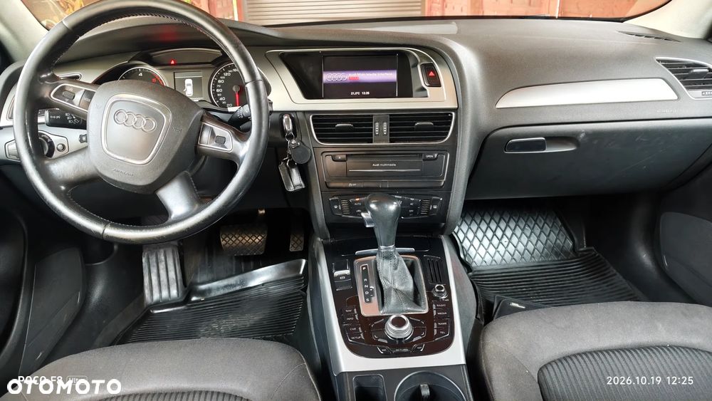 Audi A4 Avant - 8