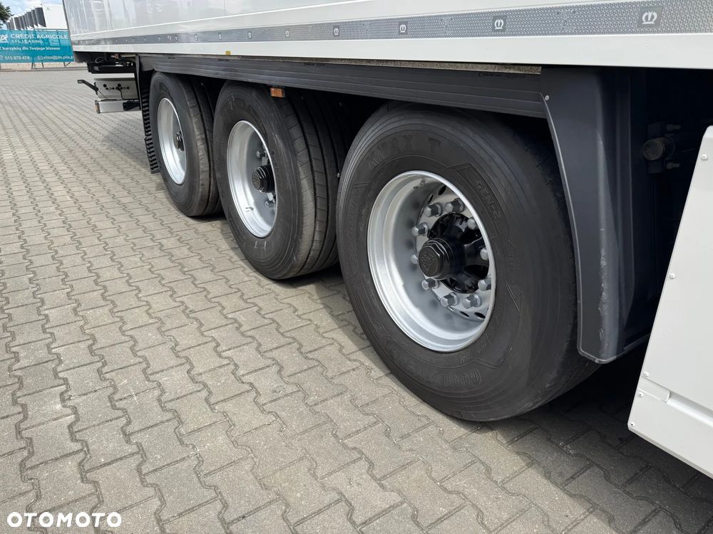 Krone Hakowa, Carrier Vector HE19, Nowe opony!! - 20