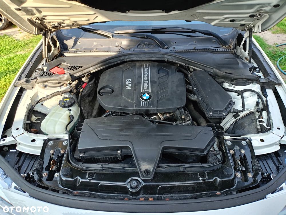 BMW Seria 3 320d Edition M Sport Shadow - 15