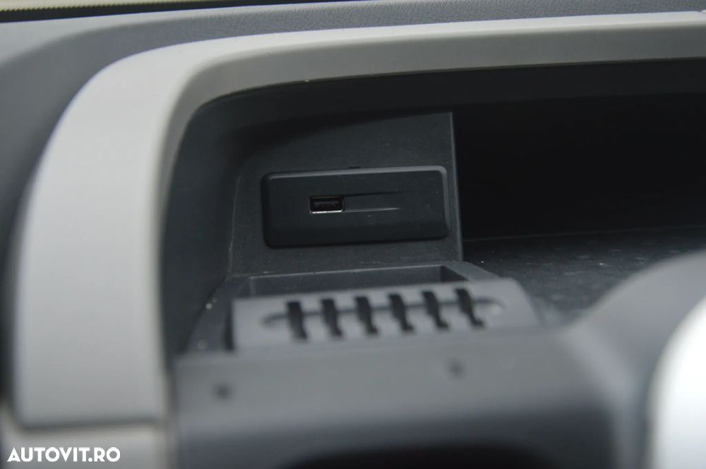 Renault Trafic L2H2 Suprainaltat - 25