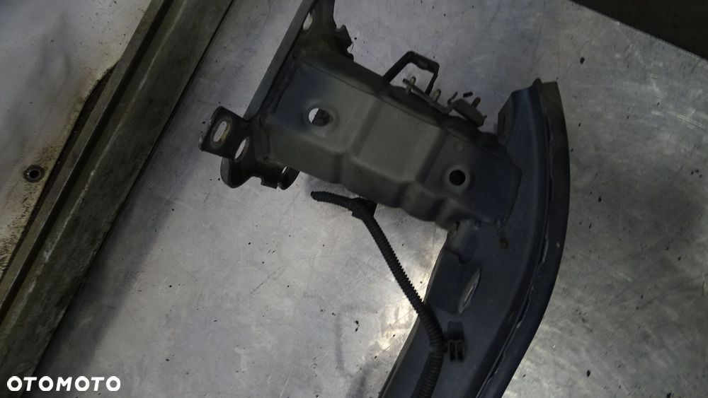 BELKA POD ZDERZAK PRZEDNI VOLVO S40 II 2.0 - 6