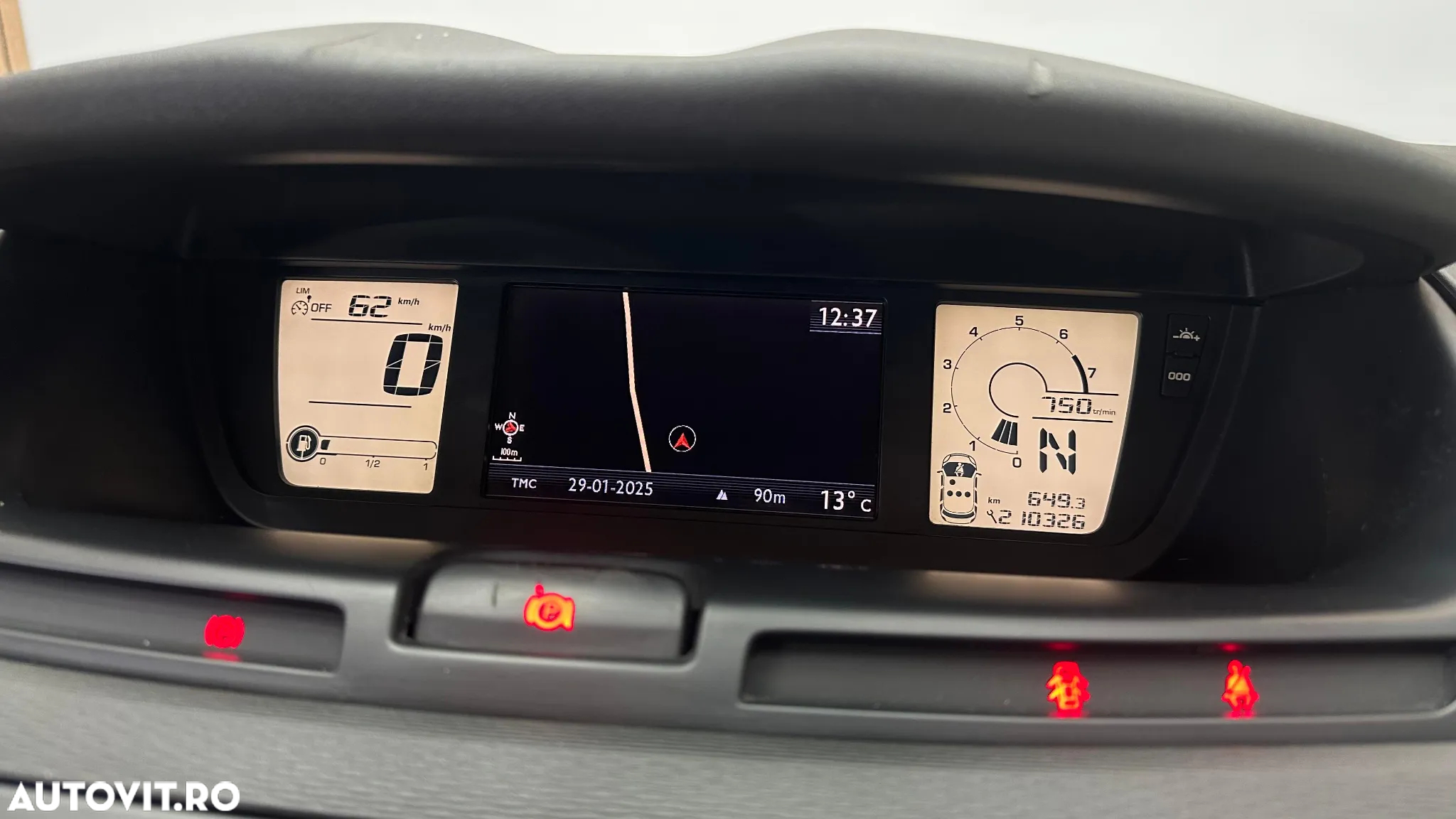 Citroën C4 Grand Picasso - 27