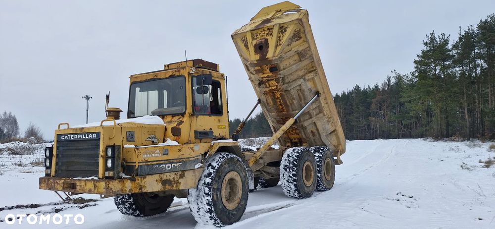 Caterpillar D300B - 5