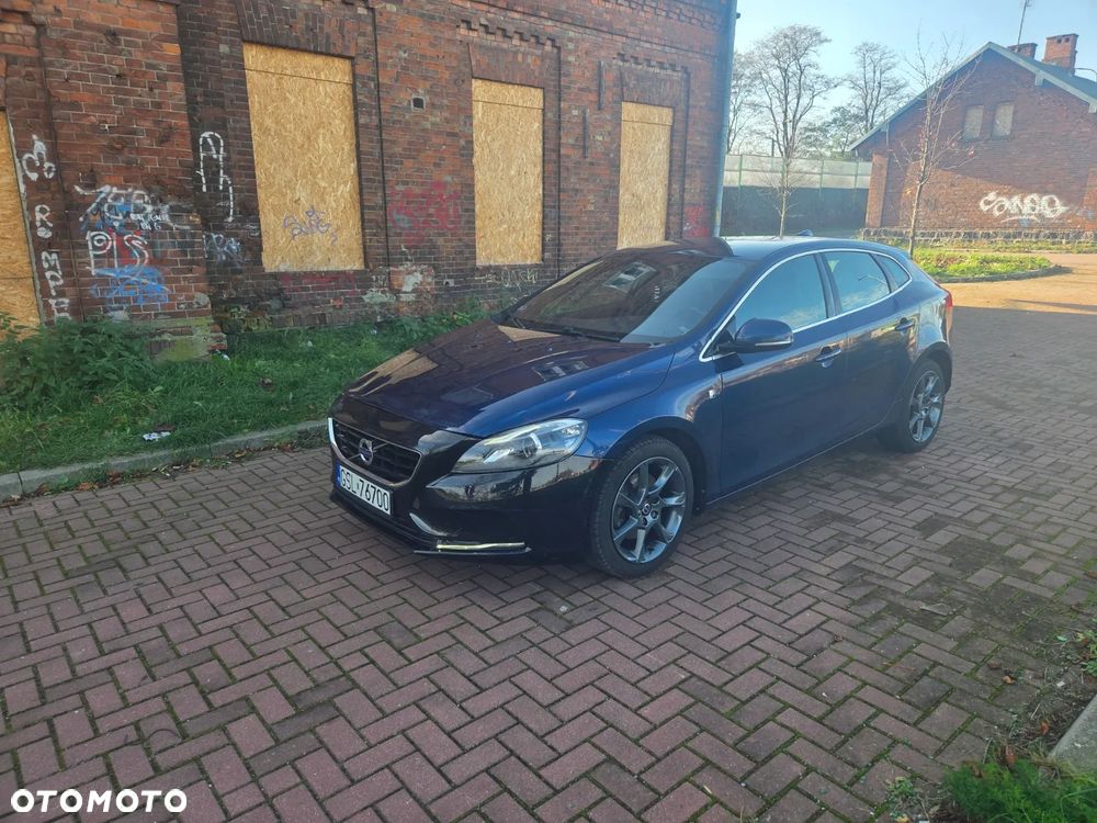 Volvo V40 T3 Ocean Race - 10