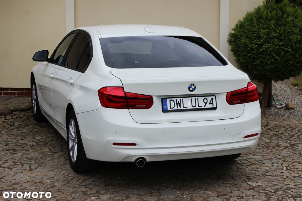 BMW Seria 3 316d Edition Luxury Line Purity - 27