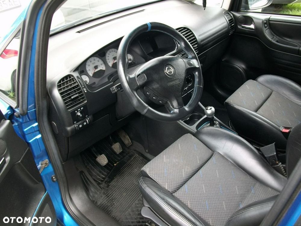 Opel Zafira - 5