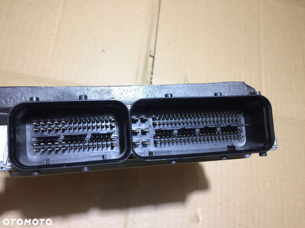 audi q5 3.2 fsi komputer sterownik silnika 8r0907559g - 4