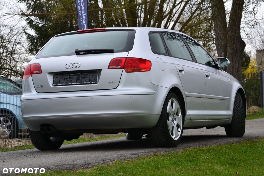 Audi A3 Sportback 1.4 TFSI Attraction - 8