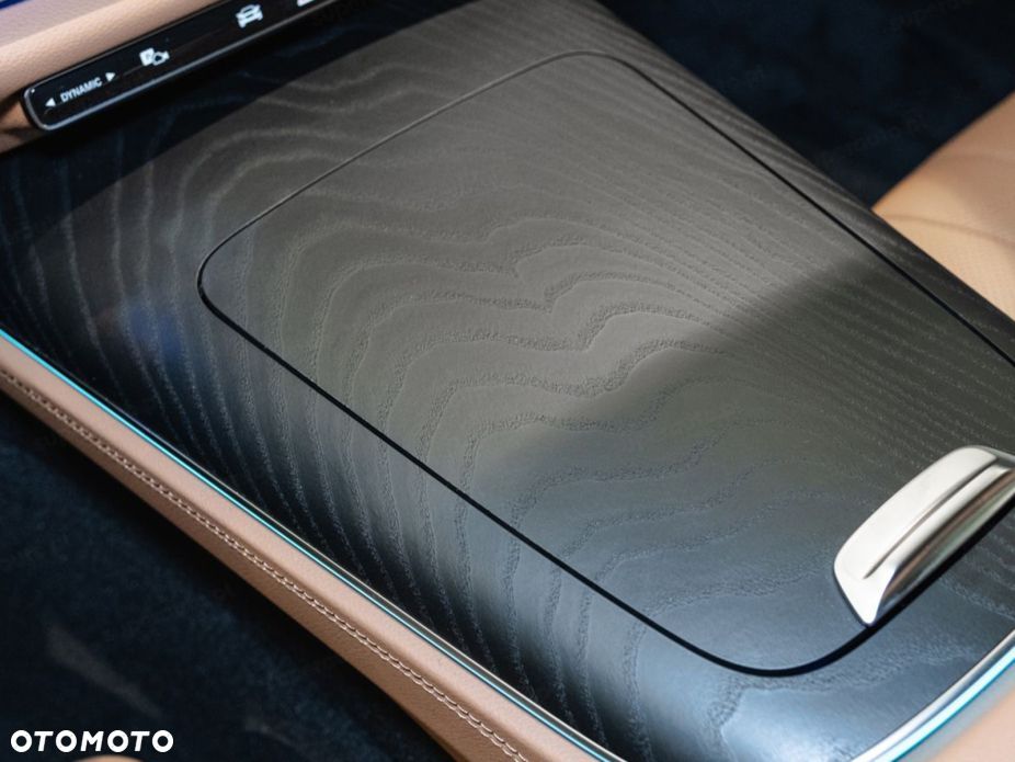 Mercedes-Benz Klasa E 220 d mHEV 4-Matic Exclusive 9G-Tronic - 14