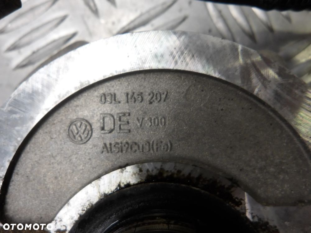VW GOLF VI KOMBI 08-16 1.6 TDI POMPA VACUM 03L145207 - 4
