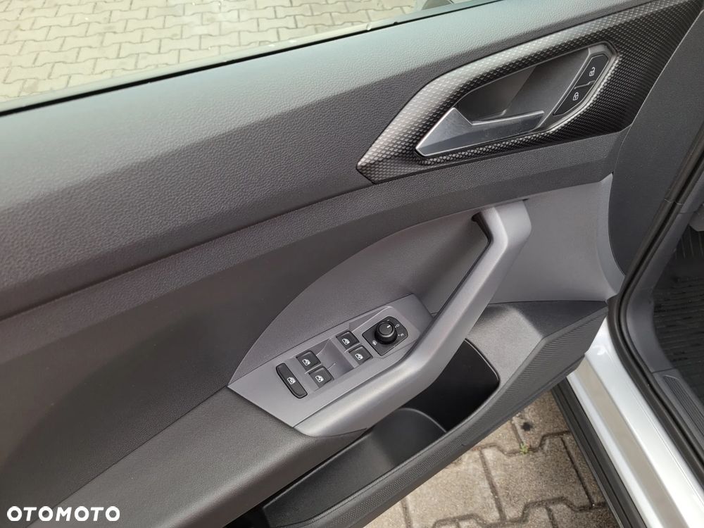 Volkswagen T-Cross 1.0 TSI United - 11