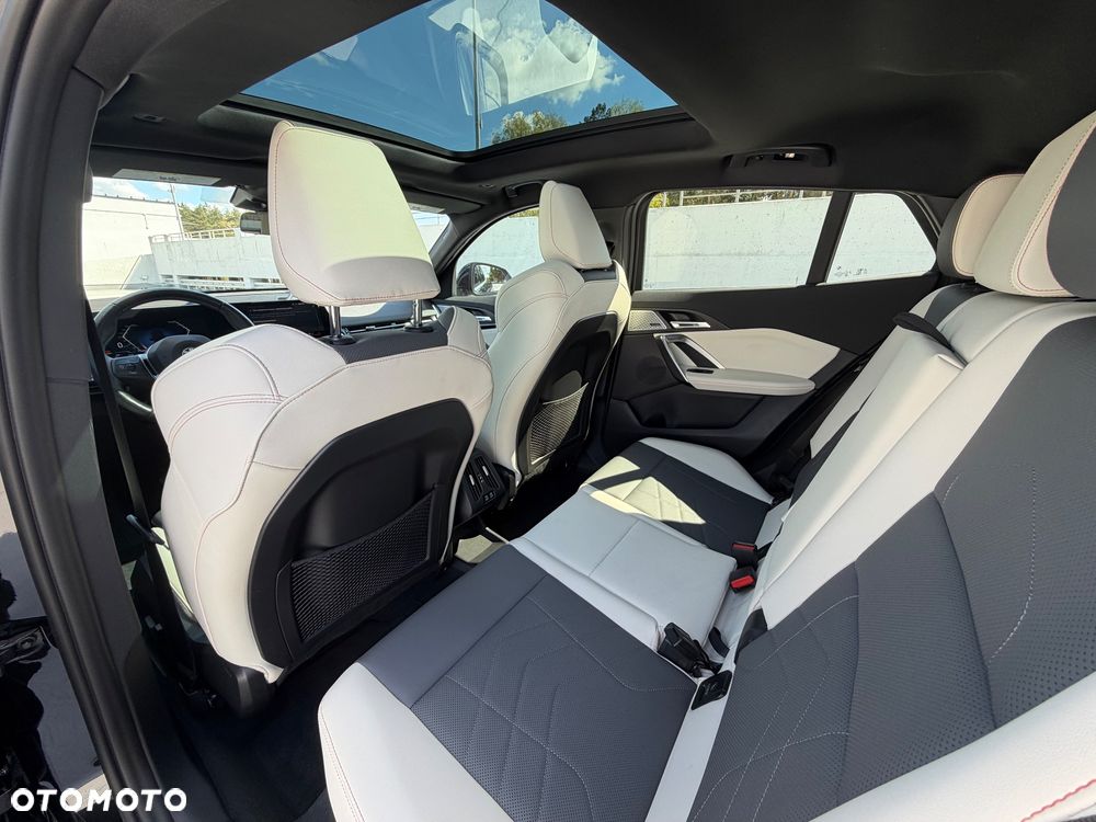 BMW X2 - 18