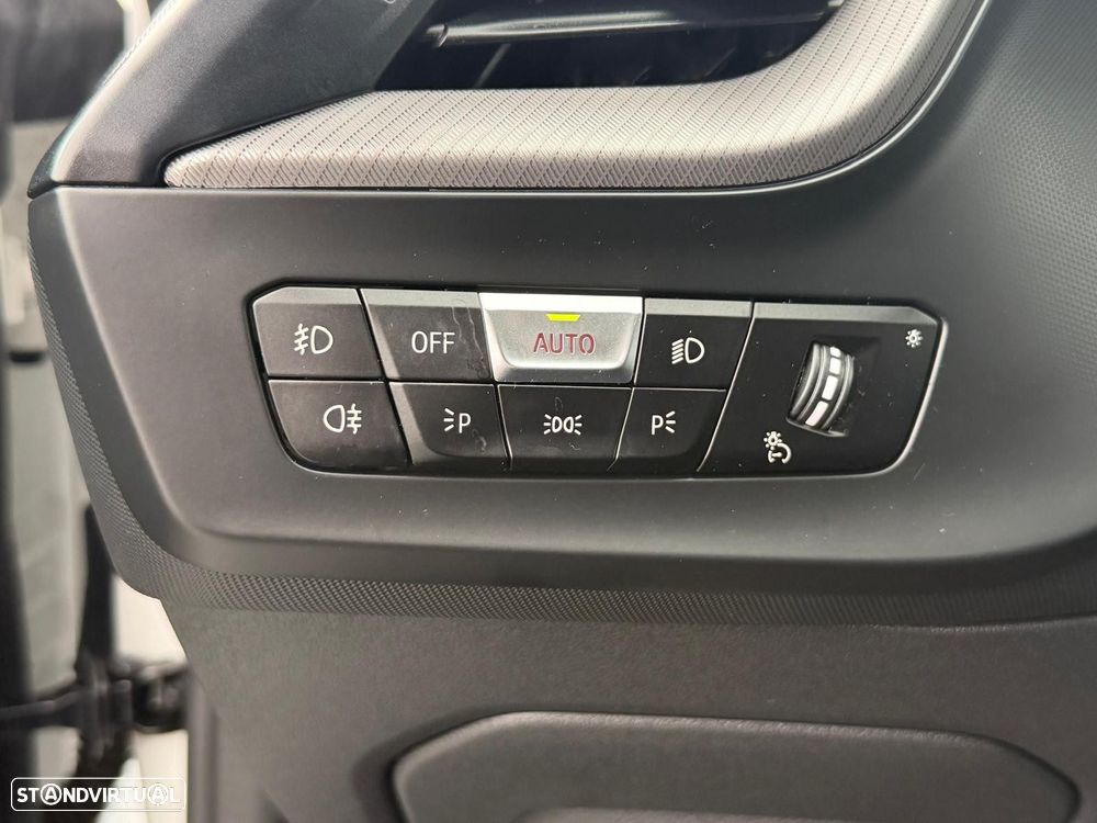 BMW 216 Gran Coupé d Pack Desportivo M - 18