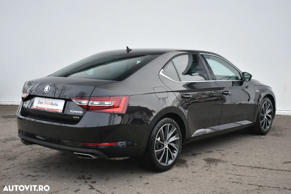 Skoda Superb 2.0 TSI DSG 4X4 Laurin & Klement - 4