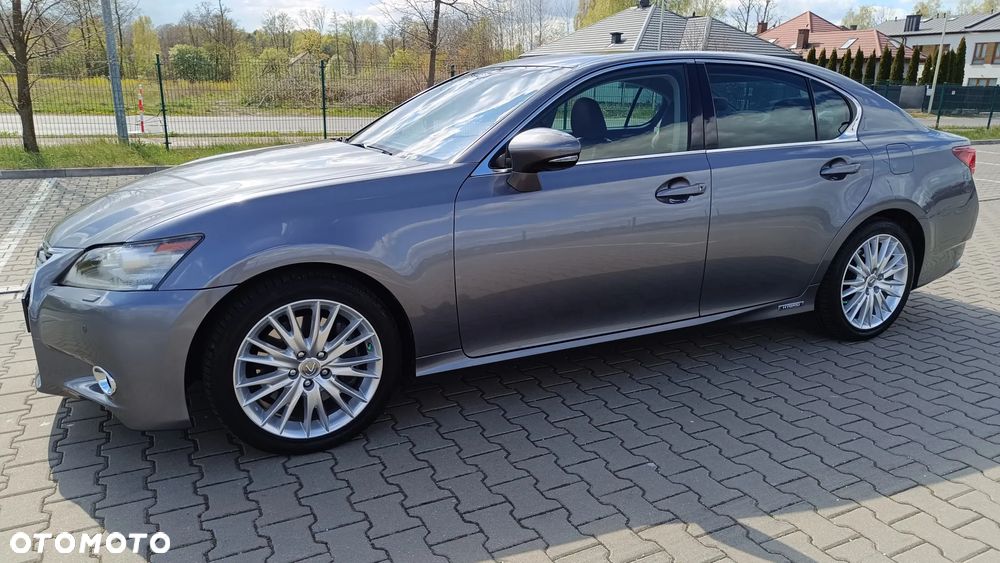 Lexus GS - 3
