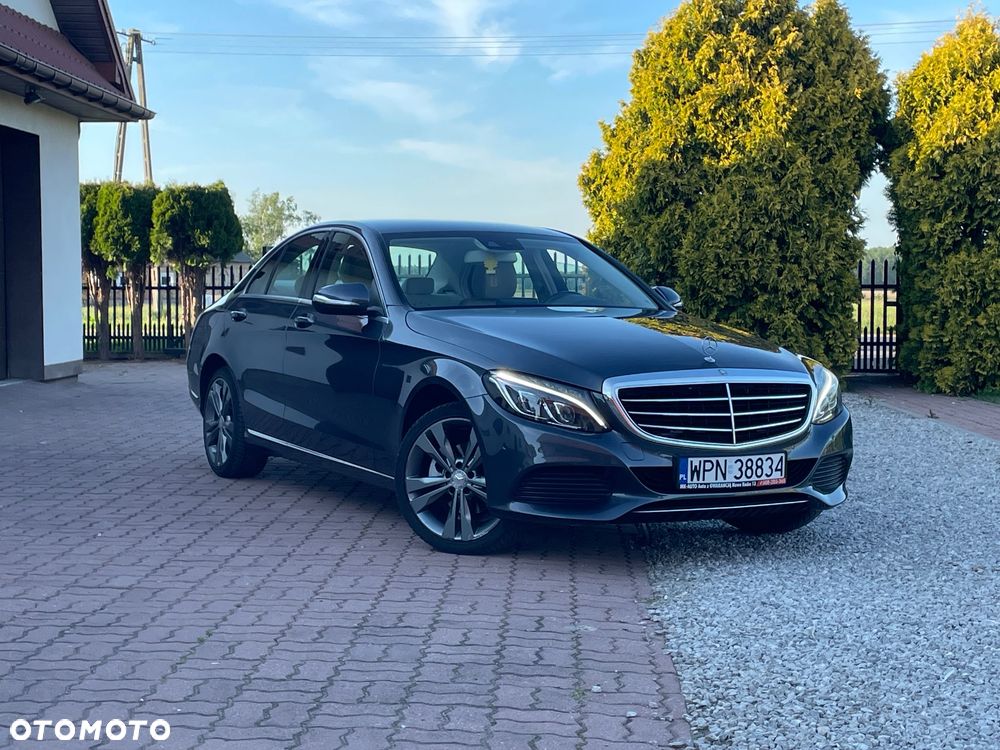 Mercedes-Benz Klasa C 180 Exclusive - 1