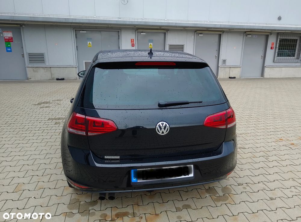 Volkswagen Golf 2.0 TDI (BlueMotion Technology) DSG Highline - 6