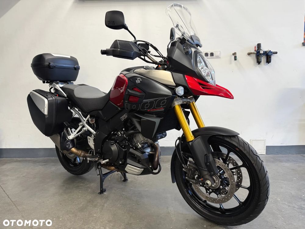 Suzuki V-STROM - 1