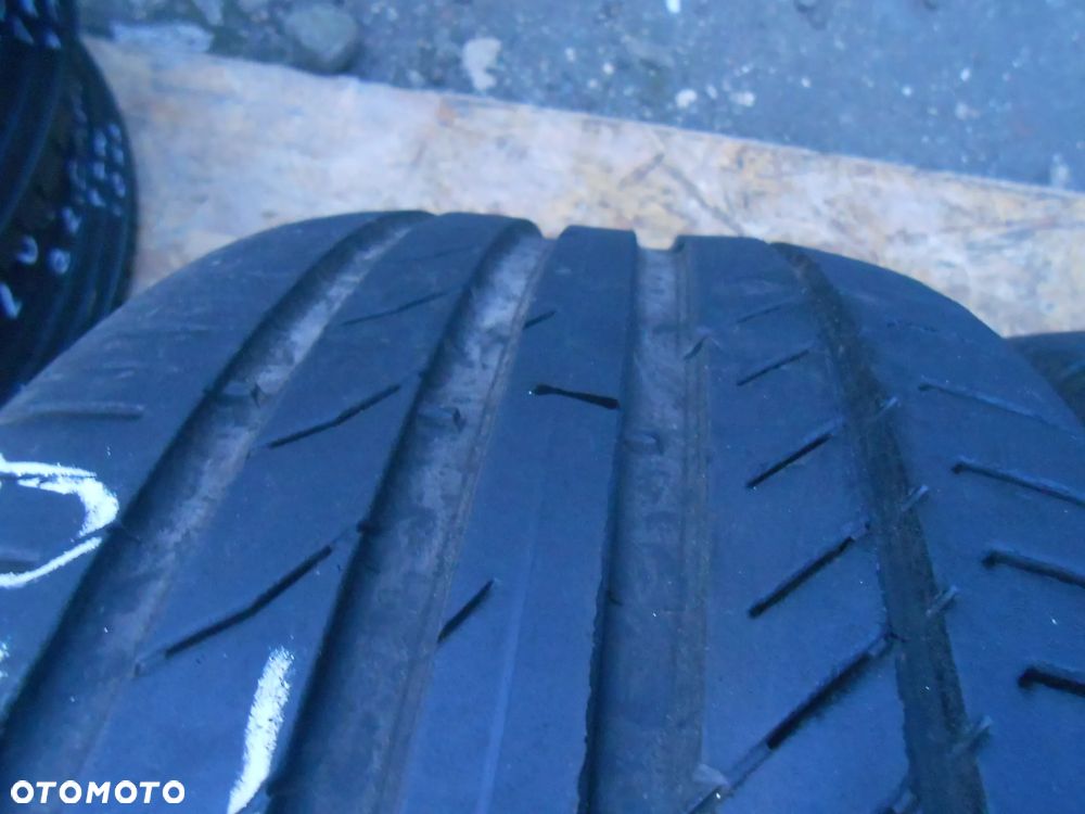OPONA POJEDYNKA  235/45R18 CONTINENTAL CONTI SPORT CONTACT 5 DOT 2823  7MM - 2