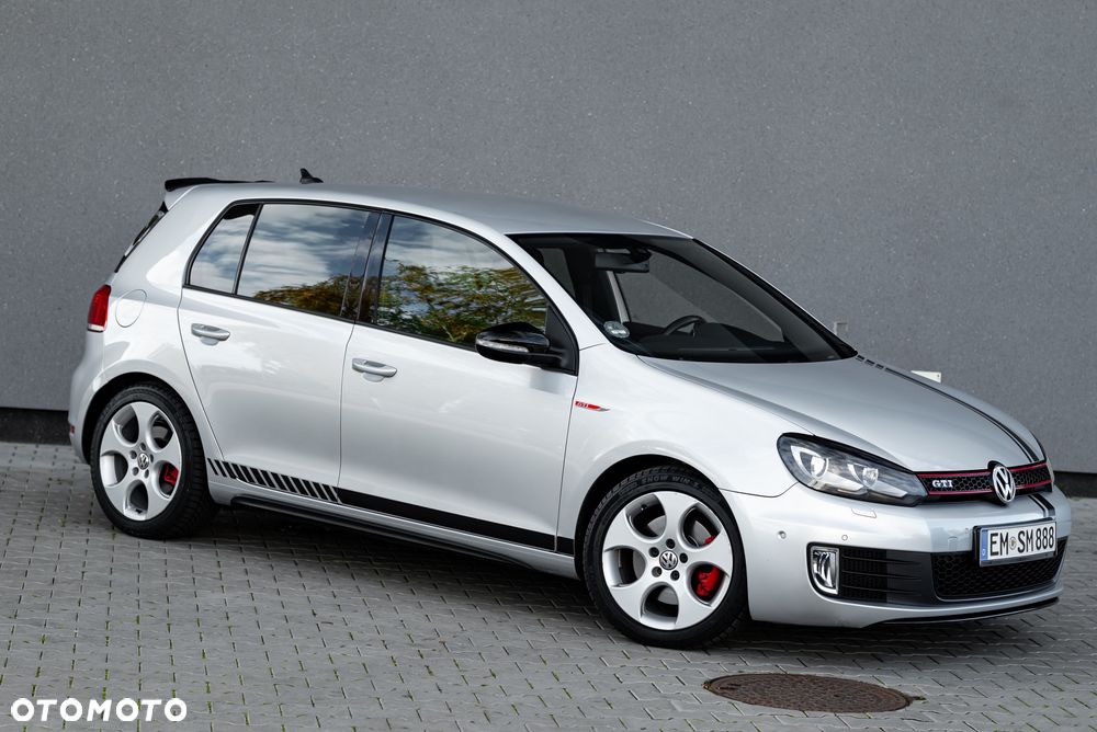 Volkswagen Golf 2.0 GTI - 3