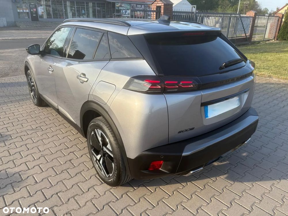 Peugeot 2008 PureTech 130 EAT8 Active - 10