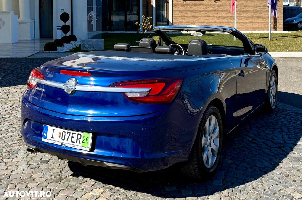 Opel Cascada 1.4 Turbo ECOTEC Start/Stop Cabriolet - 3