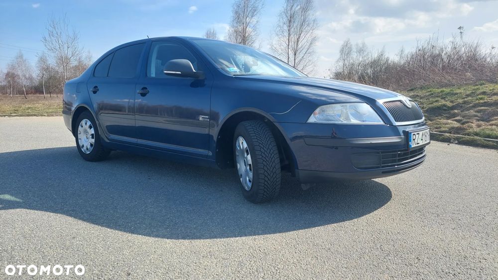 Skoda Octavia 1.6 Tour - 2
