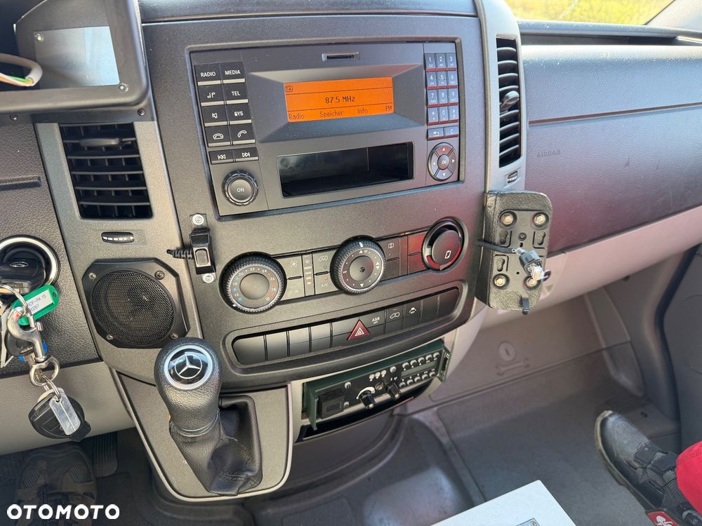 Mercedes-Benz Sprinter - 7