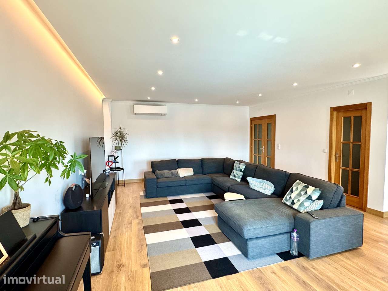 Magnífico T4 Duplex no Forte da Casa - Grande imagem: 4/23