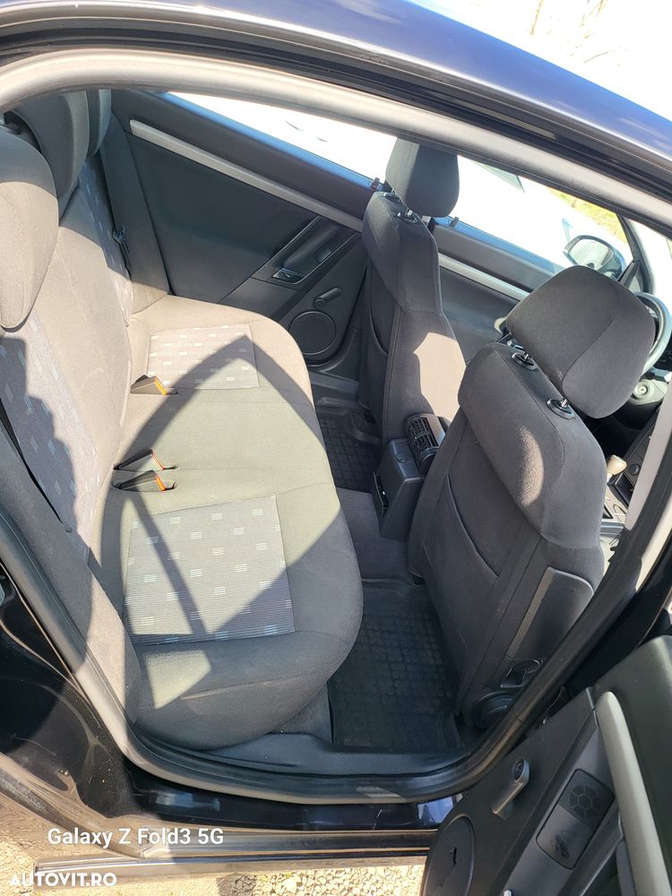 Opel Vectra 1.9 CDTI Cosmo - 10